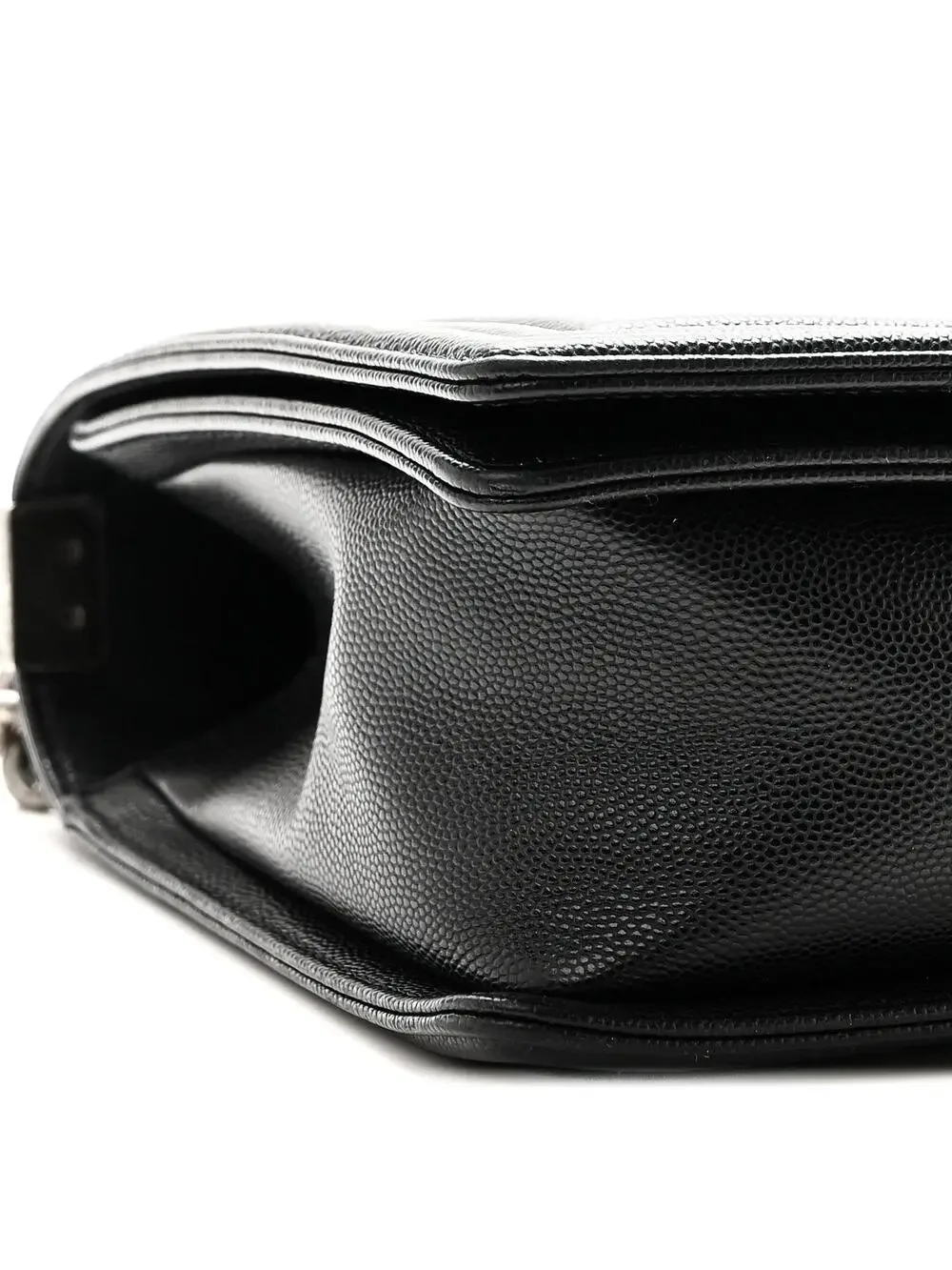 Chanel Caviar Quilted New Medium Boy #321974C34B